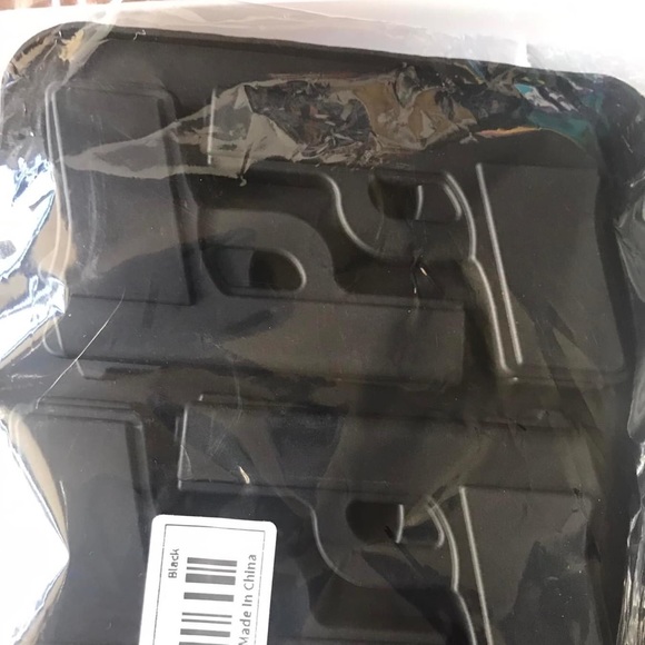 I have lots of items,Just message me for prices, will ship with extra charge - Picture 6 of 13